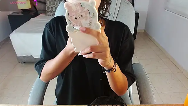 Snapshot of ilitzy_cardona chatting on September 2025 07:30:01 PM ilitzy cardona online show from September 2025 07:30:01 PM