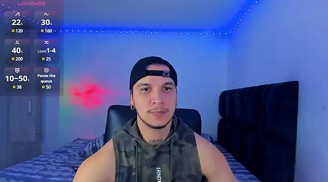 Snapshot of austinoficial chatting on February 2025 10:23:02 PM austinoficial online show from February 2025 10:23:02 PM
