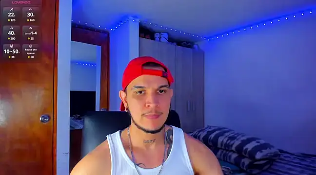 Snapshot of austinoficial chatting on March 2025 04:57:02 AM austinoficial online show from March 2025 04:57:02 AM