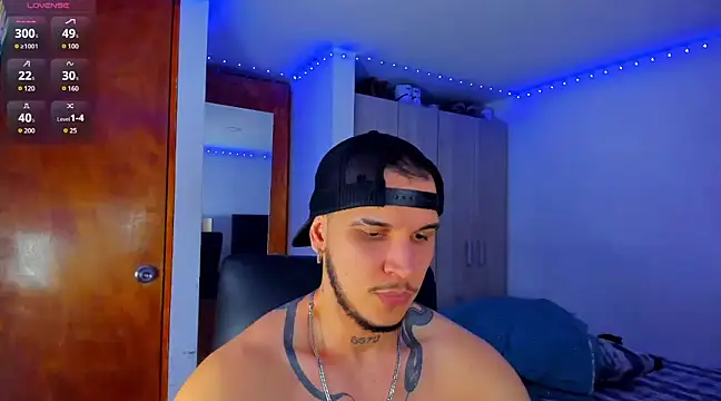 Snapshot of austinoficial chatting on March 2025 10:18:02 AM austinoficial online show from March 2025 10:18:02 AM