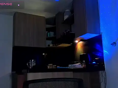 austinoficial online show from April 2026 01:43:01 AM