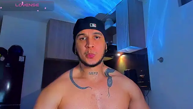 austinoficial online show from May 2026 11:10:01 PM