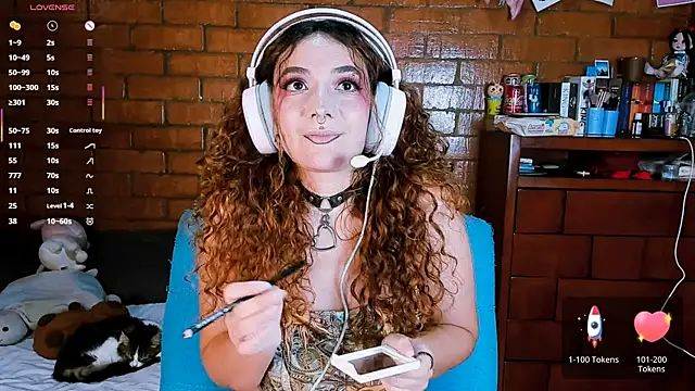 Annycolin  online show from May 2026 09:42:01 PM