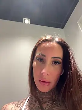 Snapshot of Black_sweet_Rose chatting on January 2025 10:08:01 AM Black sweet Rose online show from January 2025 10:08:01 AM