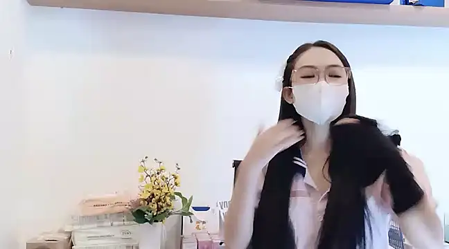 Lush-Office online show from March 2025 07:15:01 AM