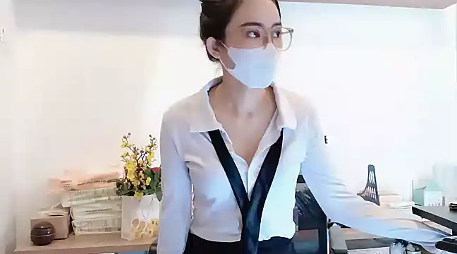 Lush-Office online show from March 2025 12:08:01 AM