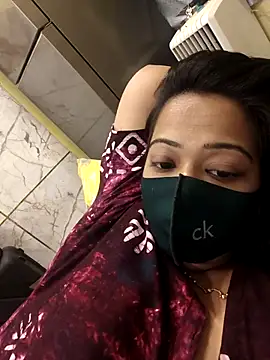 angelrani1234 online show from February 2026 06:55:02 PM