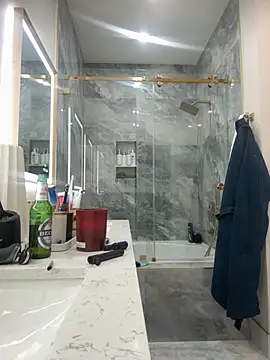 carlospingalinda online show from November 2025 04:31:02 PM