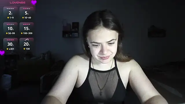 Snapshot of Your___Hope chatting on November 2025 06:47:02 AM Your Hope online show from November 2025 06:47:02 AM