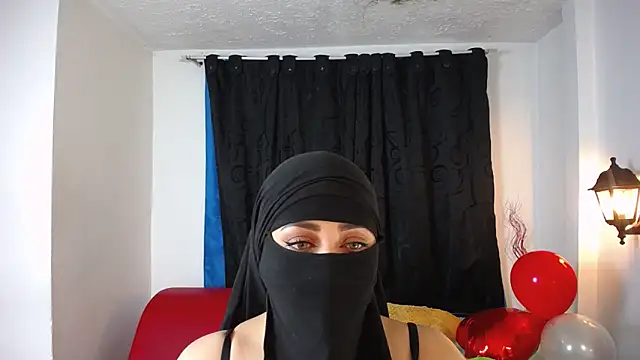 Snapshot of zahra_Jalid chatting on February 2025 08:25:02 PM zahra Jalid online show from February 2025 08:25:02 PM
