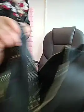 zahra Jalid online show from November 2025 10:21:01 PM