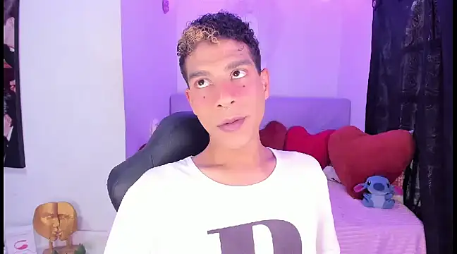 Ethan Boyy online show from February 2025 09:47:01 PM