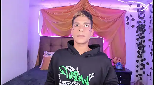 Ethan Boyy online show from March 2025 01:46:01 AM