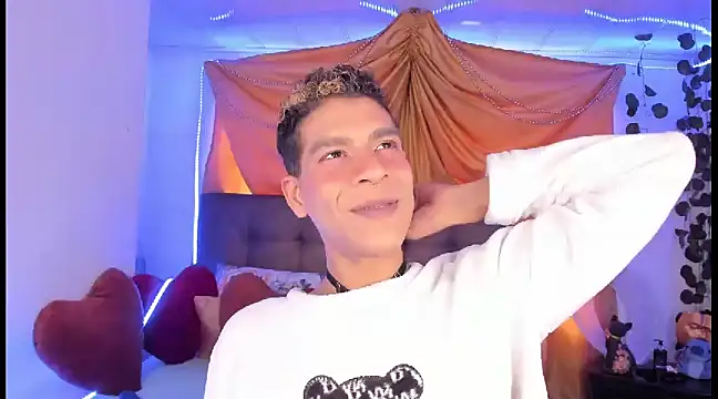 Ethan Boyy online show from March 2025 08:15:02 PM