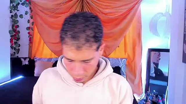 Ethan Boyy online show from October 2025 07:57:02 PM