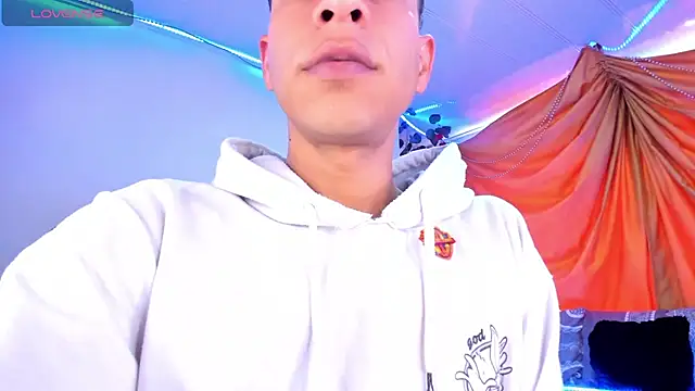 Ethan Boyy online show from November 2025 05:46:02 PM