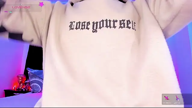 Ethan Boyy online show from May 2026 04:59:02 PM