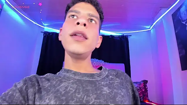 Ethan Boyy online show from June 2026 06:54:01 PM