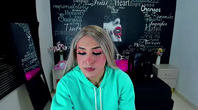 Georgina Giio online show from January 2025 08:51:02 AM