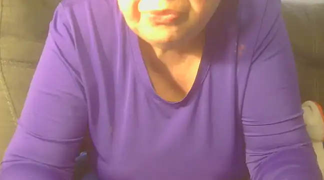 Snapshot of KittysUsedPantys chatting on March 2025 06:55:01 PM KittysUsedPantys online show from March 2025 06:55:01 PM