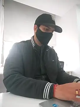 NikaYeptho online show from December 2025 05:02:01 AM