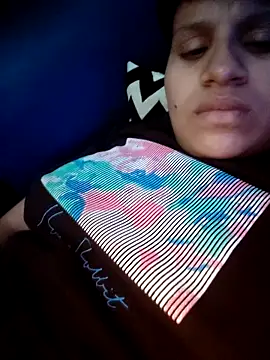 Mumbaigirl17 online show from October 2025 07:56:02 PM