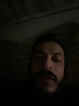 Snapshot of derbyo chatting on January 2025 11:04:02 PM derbyo online show from January 2025 11:04:02 PM