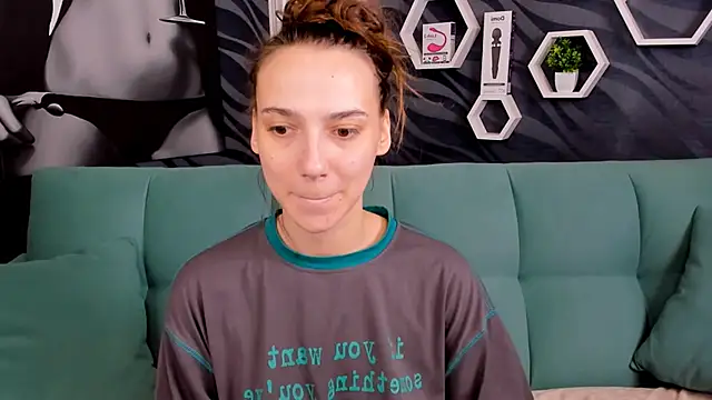 annabishop online show from February 2025 06:19:01 AM