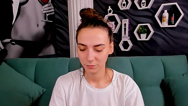 annabishop online show from February 2025 03:11:02 AM