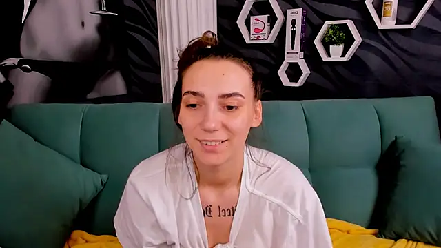 annabishop online show from February 2025 06:12:02 AM