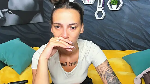 annabishop online show from March 2025 05:02:01 AM