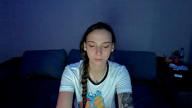 annabishop online show from December 2025 01:01:02 AM