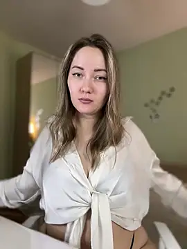 Kiss My Body online show from March 2025 08:30:01 AM