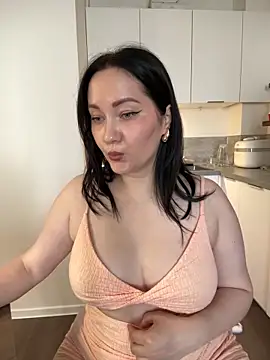 Snapshot of Kiss_My_Body chatting on May 2026 08:52:02 AM Kiss My Body online show from May 2026 08:52:02 AM