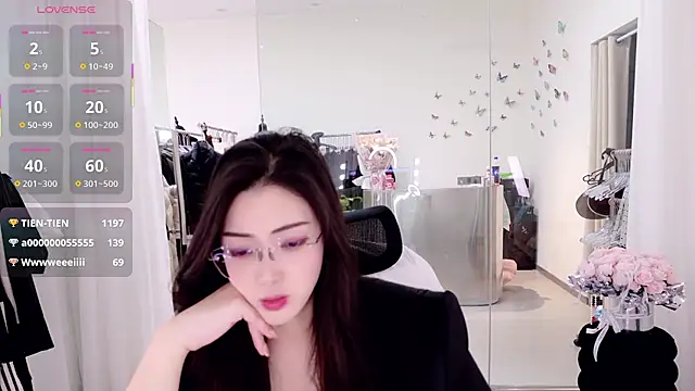 miaomiao-777 online show from April 2026 02:27:02 AM