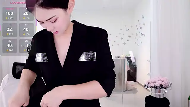 miaomiao-777 online show from May 2026 11:21:02 PM