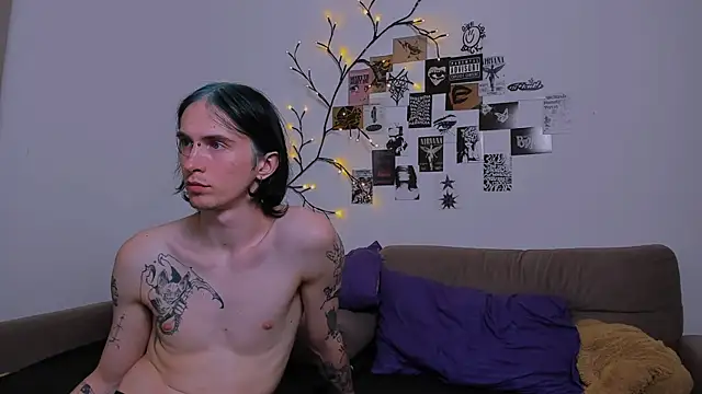 Snapshot of LadyTrep chatting on September 2025 08:58:02 PM LadyTrep online show from September 2025 08:58:02 PM