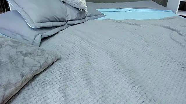 bruce hans online show from December 2025 01:41:02 PM