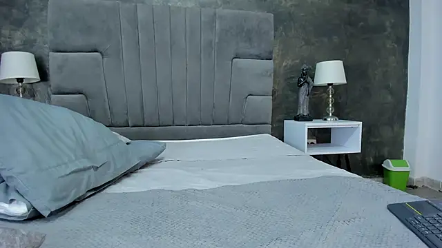 bruce hans online show from February 2026 01:40:02 PM