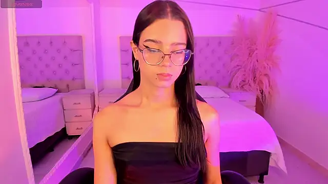 MattThompsonn online show from December 2025 05:04:02 AM