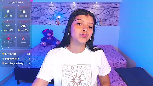 IslaBlaze online show from January 2025 02:58:01 PM