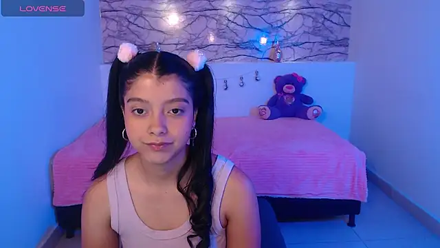 IslaBlaze online show from February 2025 11:56:01 AM