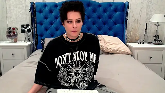 via mayer  online show from June 2026 12:19:01 AM