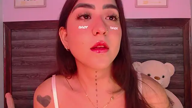 AdaaMillan online show from February 2026 08:03:02 PM