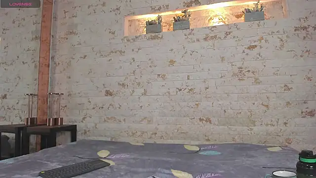 pocahontas pow online show from October 2025 12:03:01 PM