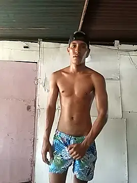 Snapshot of matteo_rivas chatting on October 2025 03:25:02 PM matteo rivas online show from October 2025 03:25:02 PM