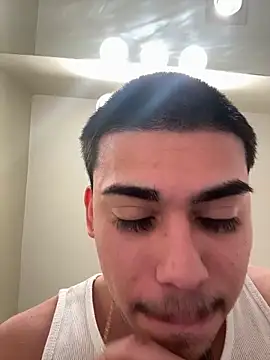 Snapshot of Daddywick chatting on January 2025 06:40:01 PM Daddywick online show from January 2025 06:40:01 PM