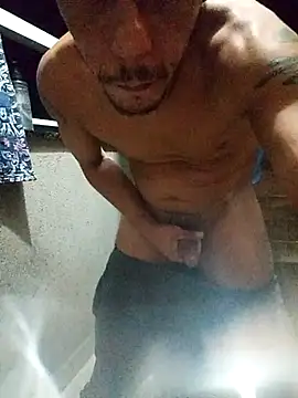 Snapshot of Santanacumxplod chatting on February 2026 02:10:01 AM Santanacumxplod online show from February 2026 02:10:01 AM