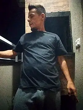 Santanacumxplod online show from May 2026 03:22:01 AM