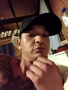 Thomaszz3 online show from September 2025 07:58:02 PM